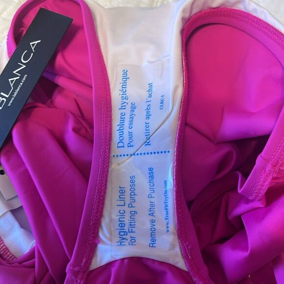 La Blanca Island Goddess Bandeau One-Piece Swimsuit Orchid Size 6 NWT - Picture 11 of 11